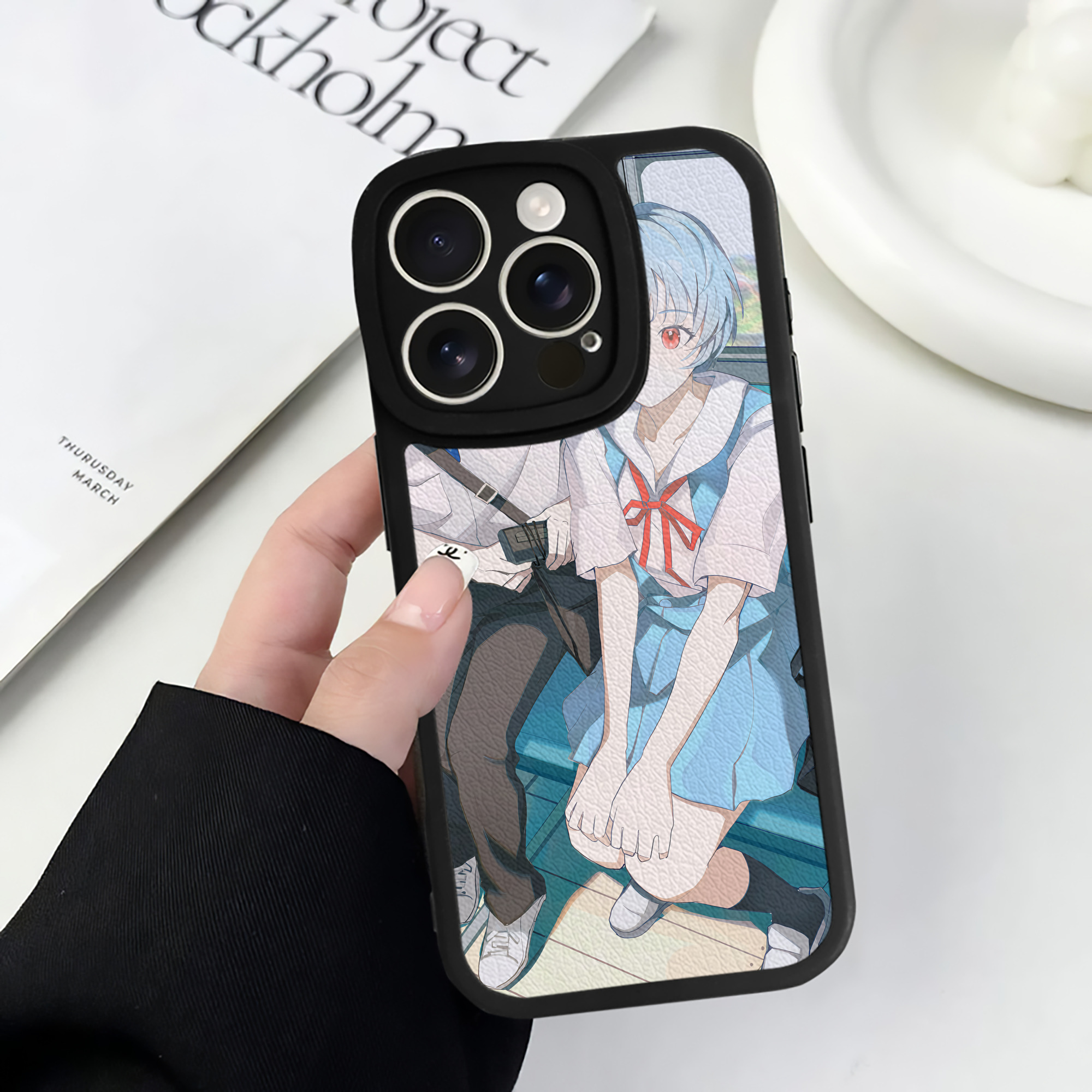 （画像用） EVA 新世紀エヴァンゲリオン 【iPhone 16シリーズ対応】シリコンスマホケース（レザー調） 材質：シリコン